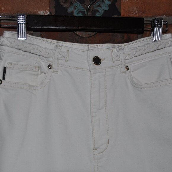 Ted Baker London White Denim Jeans, Braided Belt, Gold Stitching & Hardware 28 - Picture 7 of 13